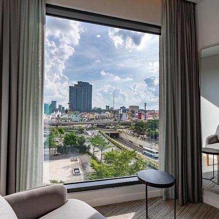 ホテル Hello World Saigon ホーチミン市 エクステリア 写真